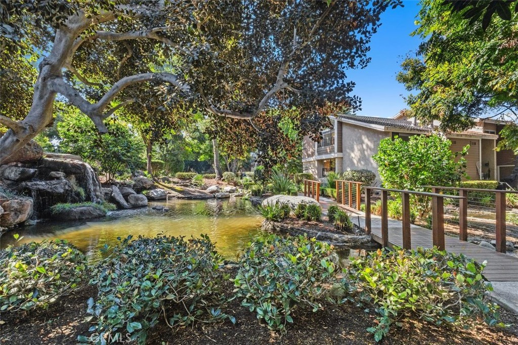 The Lakes (LK) - Residential