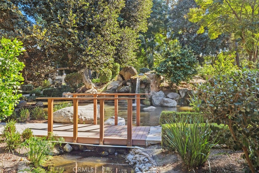 The Lakes (LK) - Residential