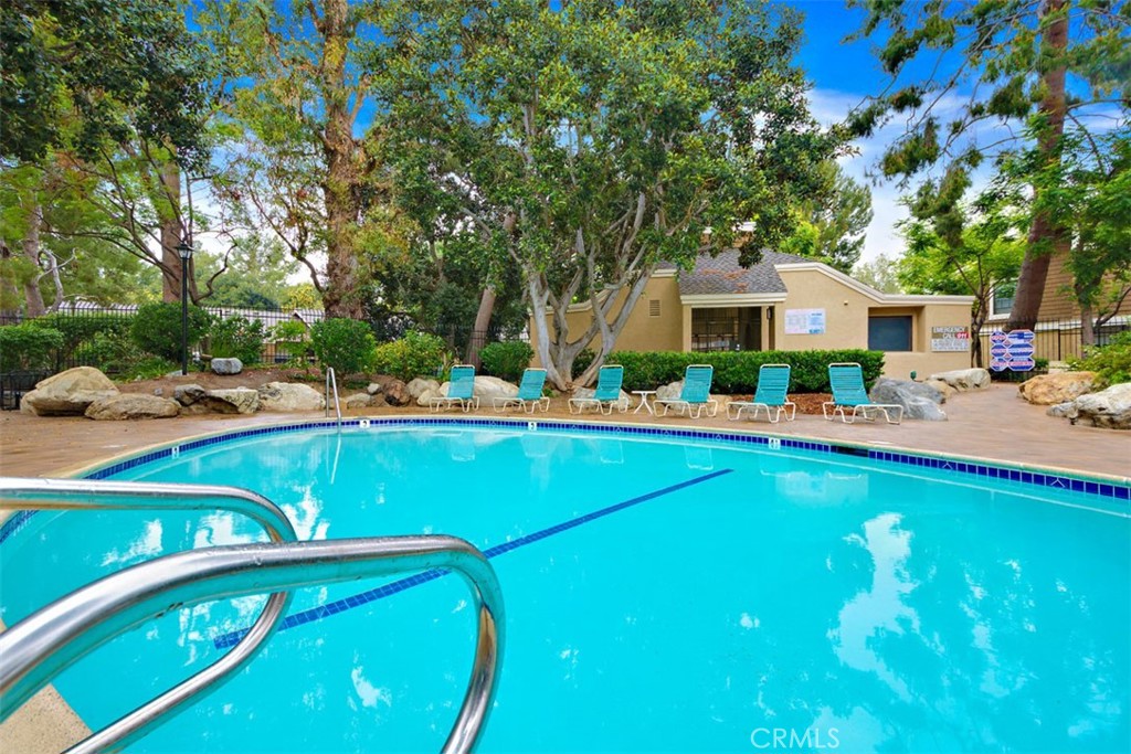 The Lakes (LK) - Residential