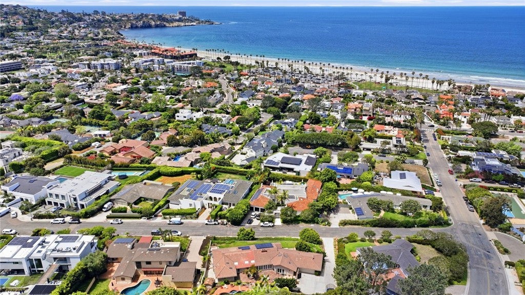 8361 Calle Del Cielo