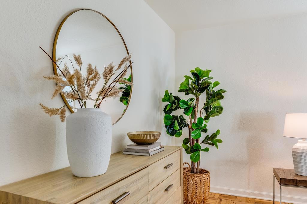 2620 Middlefield Road