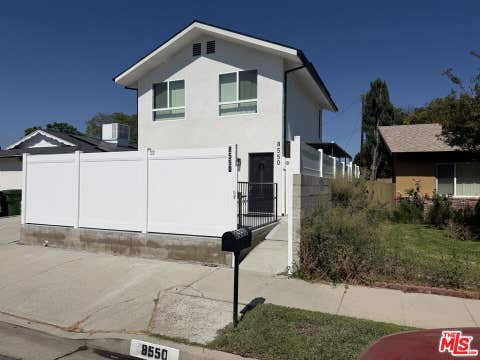 Photo of 8550 Gloria Avenue, Los Angeles, CA 91343 (MLS # 26856461)
