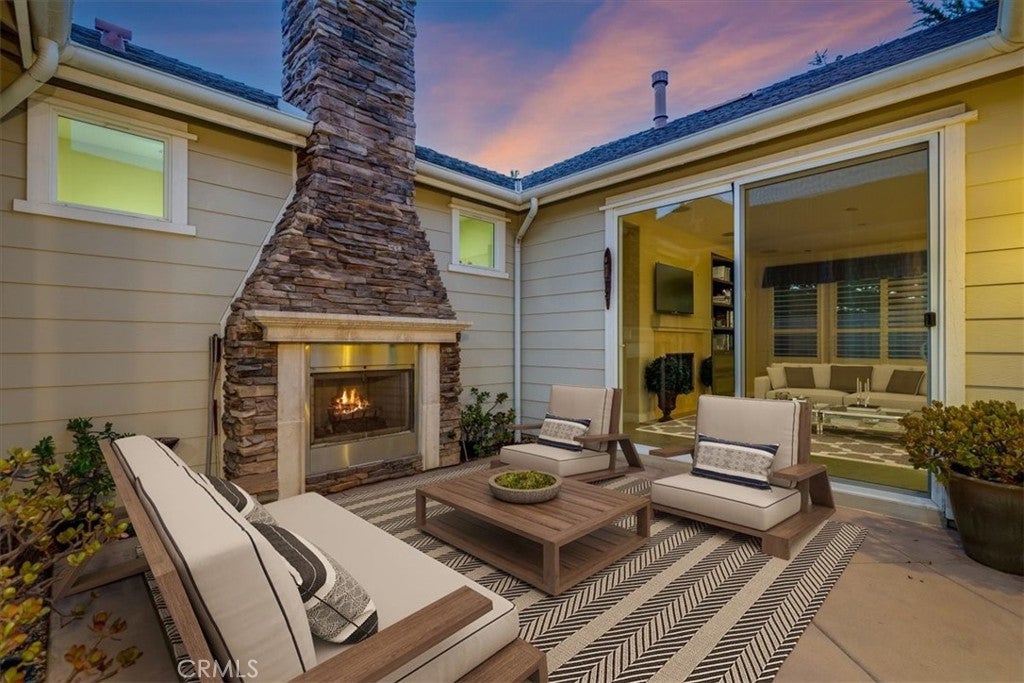 940 Sophie Court