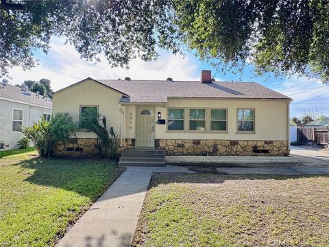 Photo of 2916 N I St, San Bernardino, CA 92405 (MLS # PW26089236)