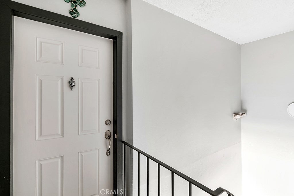 1620 N San Fernando 52