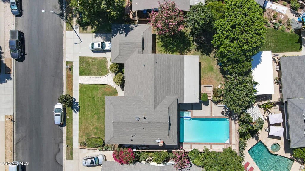 1041 Balsamo Avenue