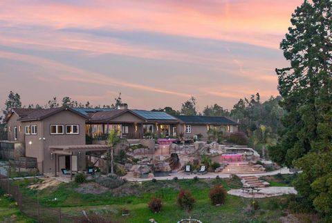 Photo of 1061 Summit Road, Watsonville, CA 95076 (MLS # ML82043825)