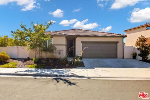 Photo of 24645 Hudson Street, Moreno Valley, CA 92551 (MLS # 26961571)