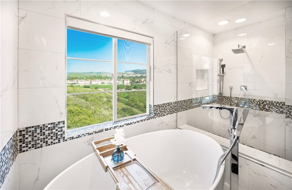 4 Chandon, Newport Coast CA 92657 - Photo 33