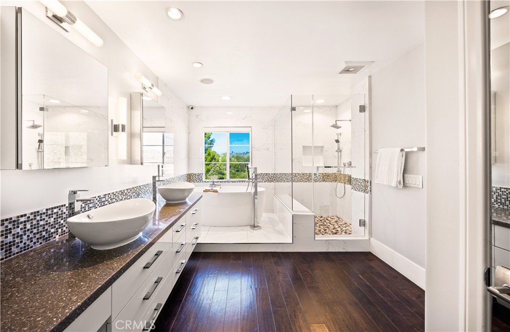 4 Chandon, Newport Coast CA 92657 - Photo 32
