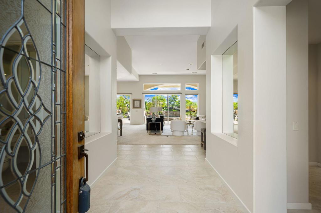 400 Tomahawk Drive