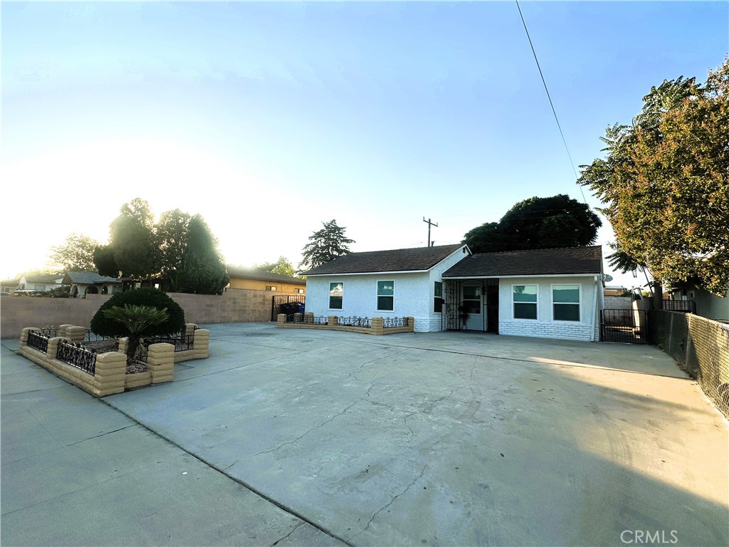 1598 W 7Th Street
