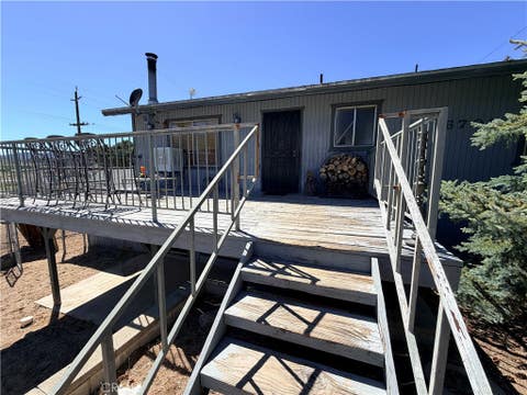 Photo of 6708 Ivins DR, Frazier Park, CA 93225 (MLS # DW26175039)