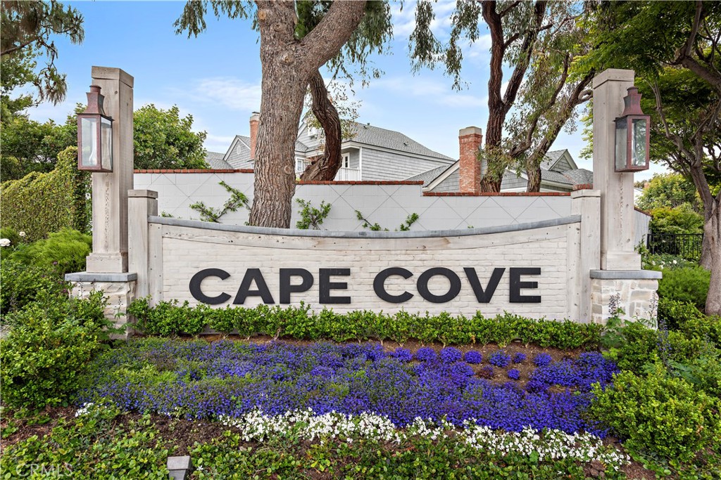 33966 Cape Cove