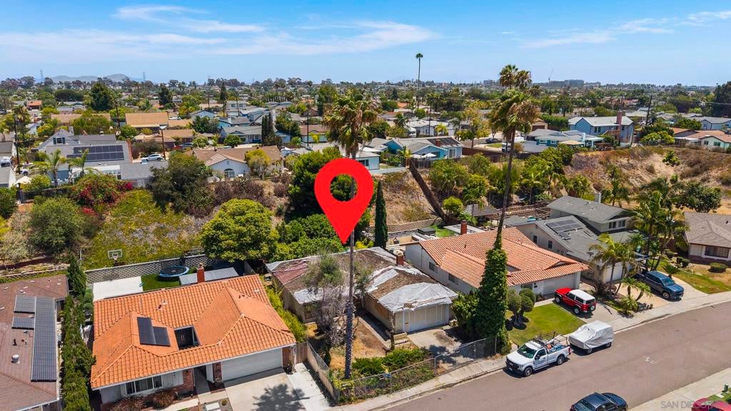 3955 Mount Albertine Way