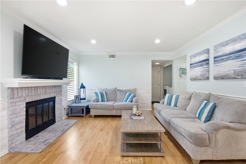 6658 Fresno Court