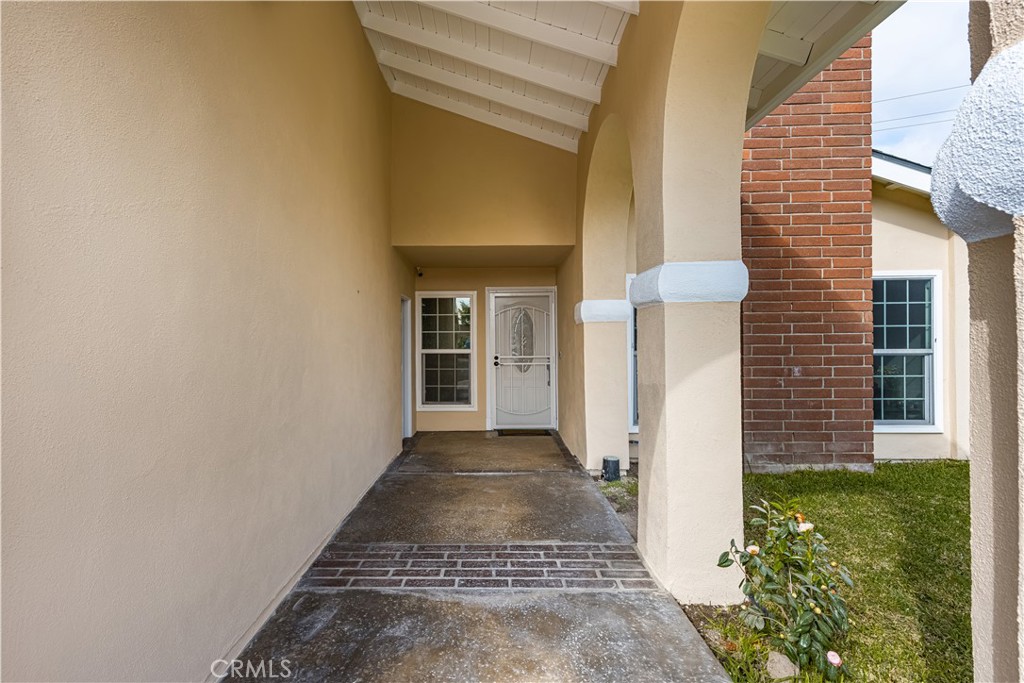 5222 Auburn Circle