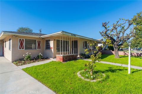 1241 S Walnut Anaheim CA 92802