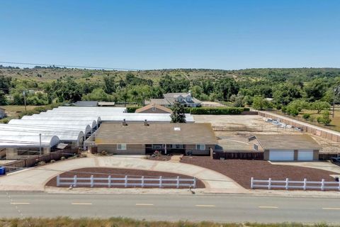 13815 Hilldale Road Valley Center CA 92082