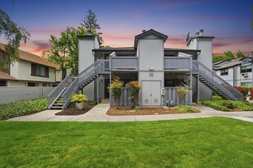 192 Sunwood Meadows Place