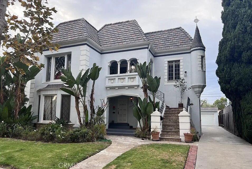 6237 and 6239 W 6th Street
