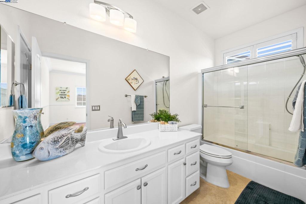 EDGEWOOD - Residential