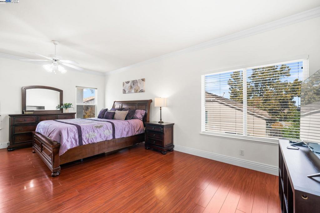 EDGEWOOD - Residential