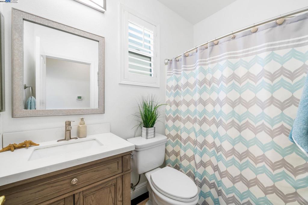 EDGEWOOD - Residential