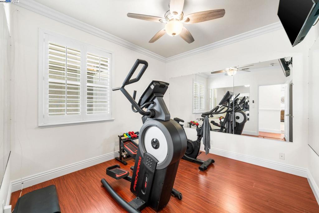 EDGEWOOD - Residential