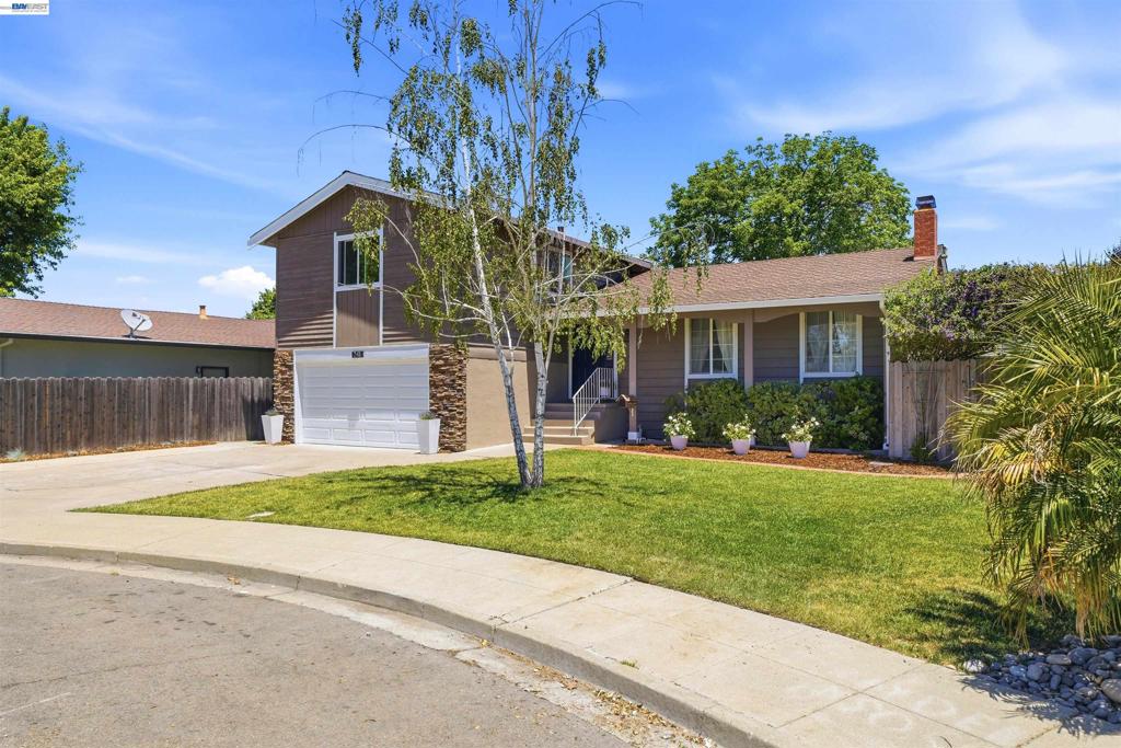 241 Garnet Drive