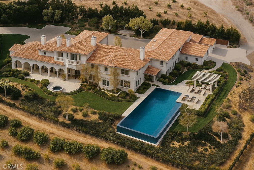 Las Pasos Estates - Land