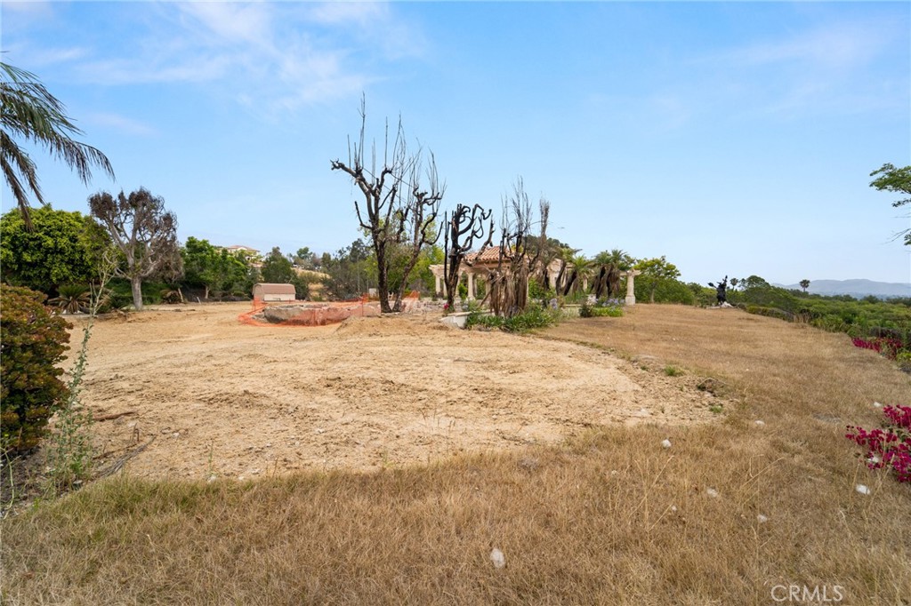 Las Pasos Estates - Land