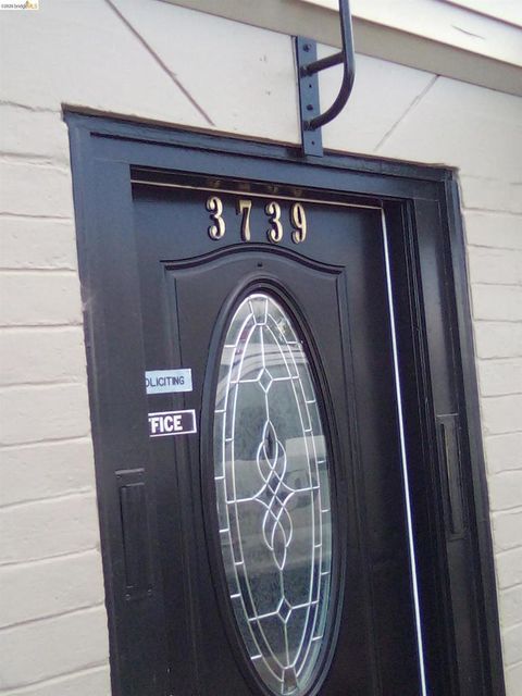 Photo of 3741 3739 Main St. St, Oakley, CA 94561 (MLS # 41128385)