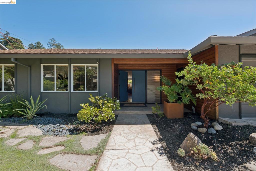 22 Littlewood Drive