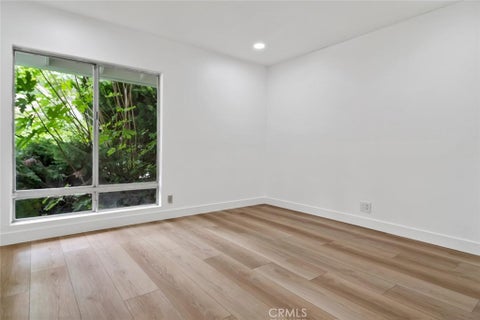 Tiny photo for 975 Valley Vista Drive, Camarillo, CA 93010 (MLS # SR26118965)
