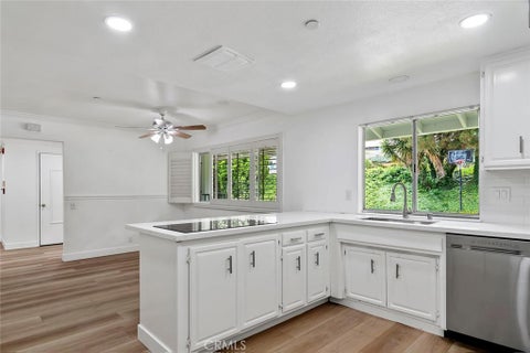 Tiny photo for 975 Valley Vista Drive, Camarillo, CA 93010 (MLS # SR26118965)