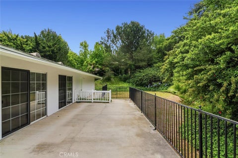 Tiny photo for 975 Valley Vista Drive, Camarillo, CA 93010 (MLS # SR26118965)