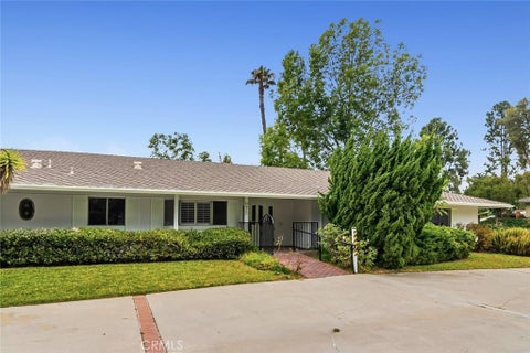 Tiny photo for 975 Valley Vista Drive, Camarillo, CA 93010 (MLS # SR26118965)