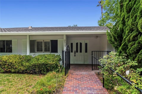 Tiny photo for 975 Valley Vista Drive, Camarillo, CA 93010 (MLS # SR26118965)