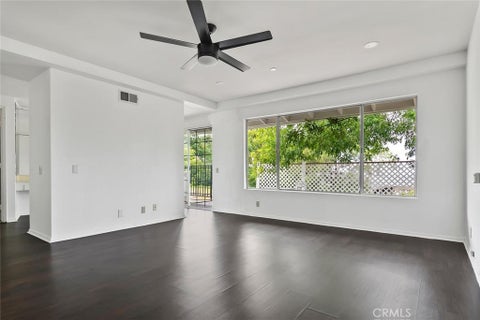Tiny photo for 975 Valley Vista Drive, Camarillo, CA 93010 (MLS # SR26118965)