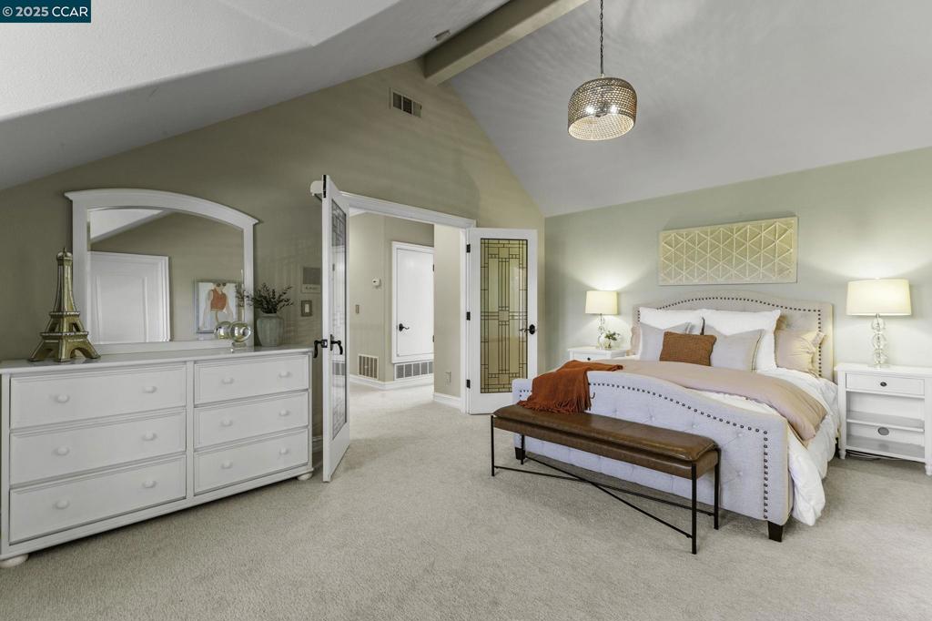 NORTHRIDGE ESTS - Residential