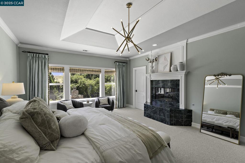 NORTHRIDGE ESTS - Residential