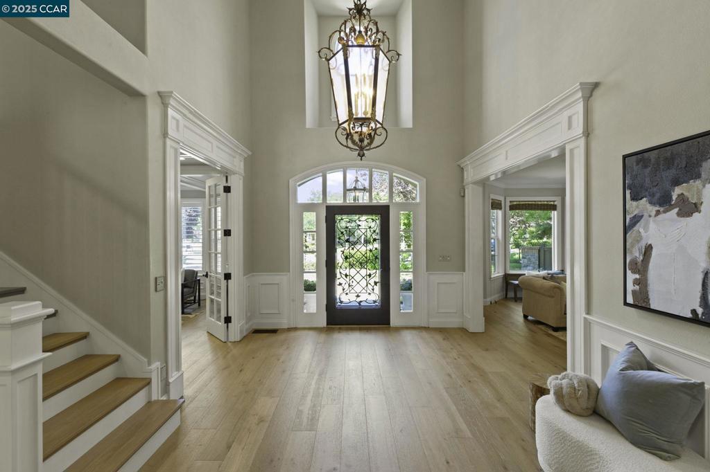 NORTHRIDGE ESTS - Residential