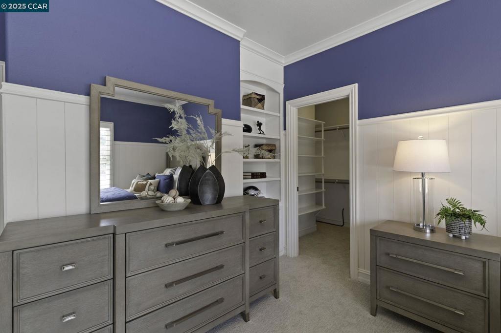 NORTHRIDGE ESTS - Residential