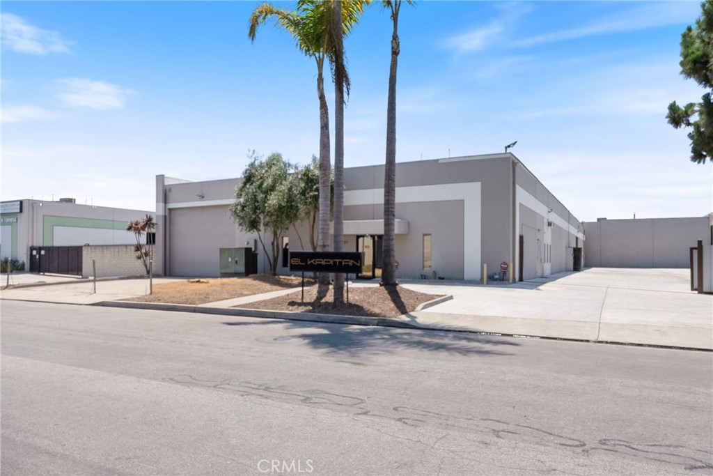 15591 Container Lane