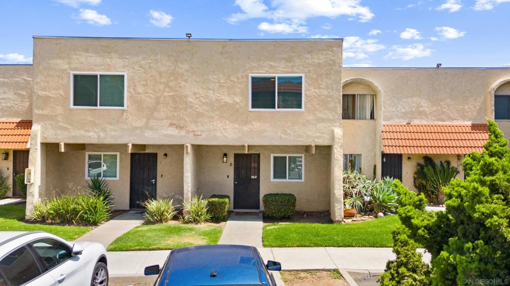 6821 Alvarado Rd 8