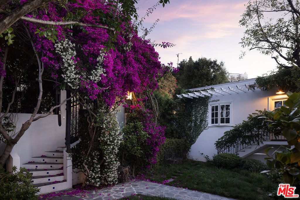 Photo of 2558 Glendower Avenue, Los Angeles, CA 90027 (MLS # 26812153)
