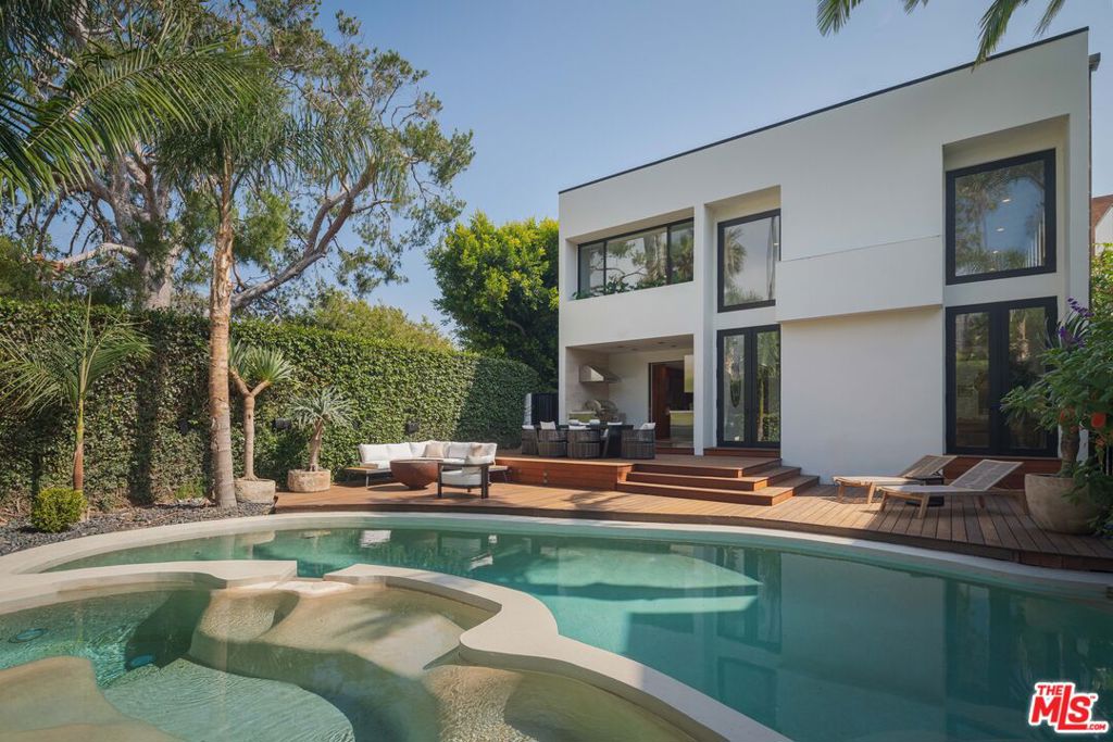 23649 Malibu Colony Road