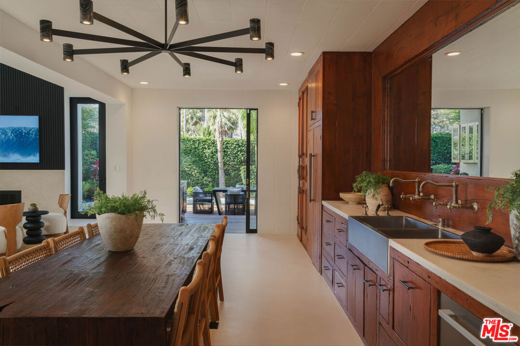 23649 Malibu Colony Road