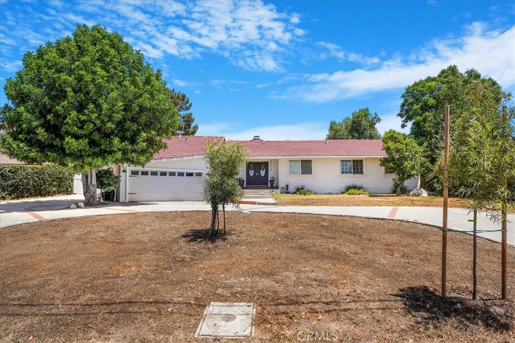 Welcome to this 4-bedroom, 3-bathroom home offering 2,611 sq ft of comfortable living space on an expansive 17,205 sq ft lot. In the highly desirable Rancho Cascades area of Sylmar, known for its peaceful streets and mountain views, this property is perfect for families, entertainers, and those seeking future development opportunities.
Step inside to a bright and open floor plan featuring a cozy double-sided fireplace that enhances both the living and dining areas. The large kitchen opens seamlessly into the family dining room, creating the ideal gathering space.
Enjoy the outdoors with a sparkling pool, perfect for summer fun, and take advantage of the U-shaped driveway, RV access, and ample parking. The oversized lot provides ample space to expand or build an ADU (Accessory Dwelling Unit), presenting endless possibilities. Buyer to verify with the city and county.
Located near Olive View-UCLA Medical Center, major freeways, and Saddle Tree Ranch Trailhead, this home offers easy access to healthcare, commuter routes, and outdoor recreation.
Don’t miss this incredible opportunity to own a versatile and spacious property in a prime location!